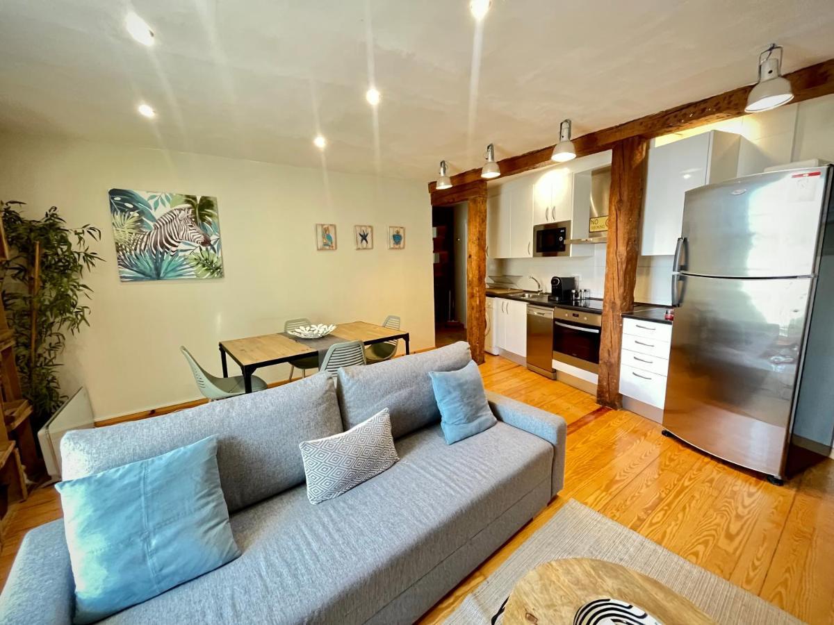 Atuaire Home Preciosa Vivienda Vistas A La Catedral Parking Incluido Burgo Exterior foto